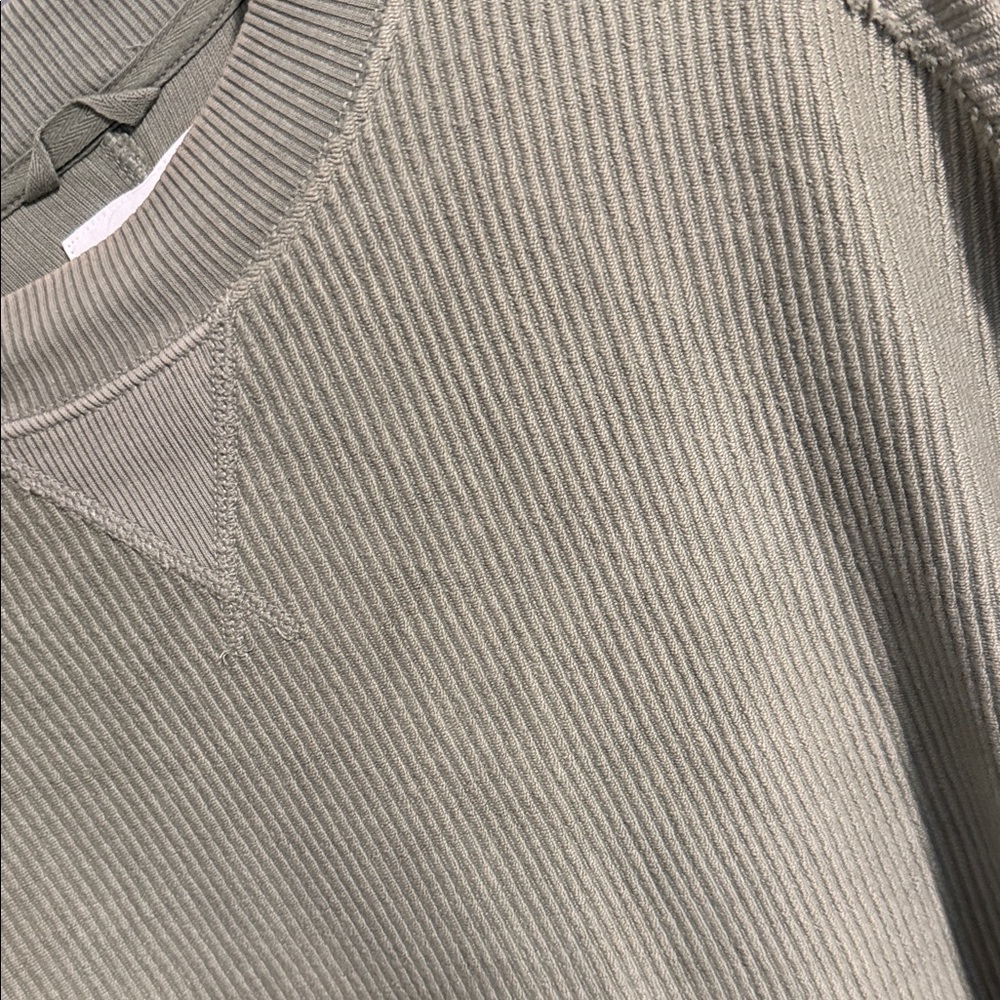 Aerie Sage Green Crewneck Sweater - Picture 4 of 5